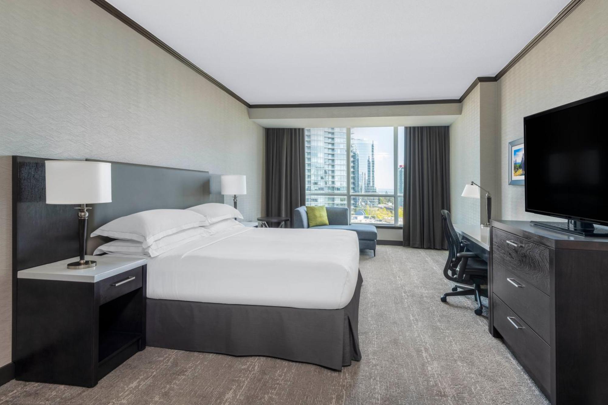 Hilton Vancouver Metrotown Бърнаби Екстериор снимка